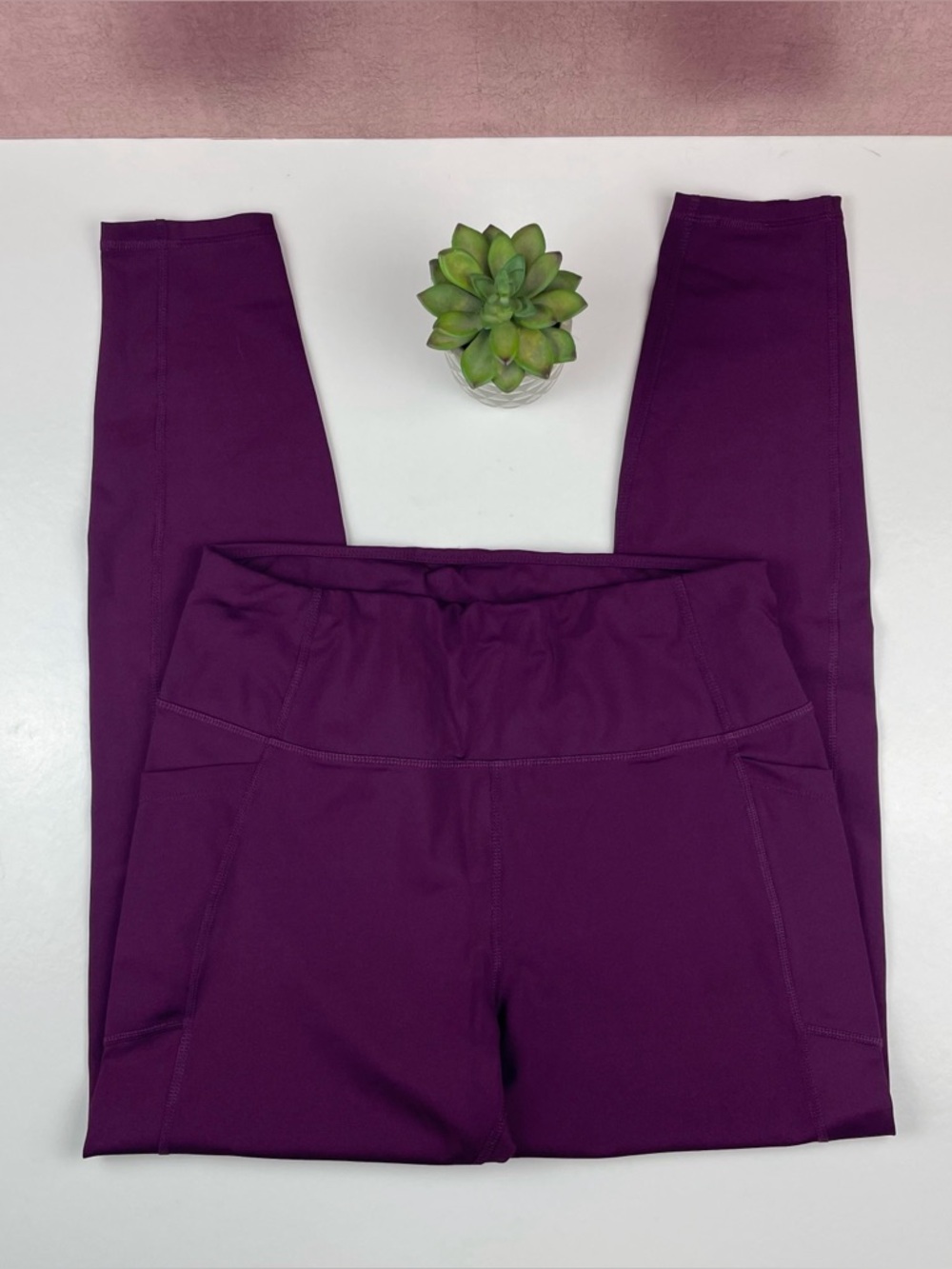 Avia Solid Purple Workout Athletic Leggings Women Size Large 12-14 Casual